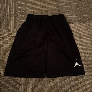 Youth S black jordan shorts MEASUREMENTS SHOWN